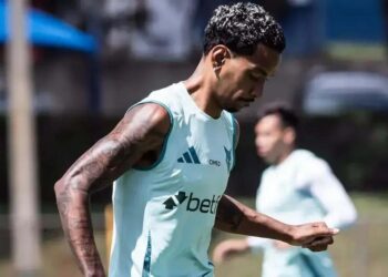 Atualizações do Cruzeiro: novidades sobre Matheus Pereira e a renovação de Murilo Rhikman