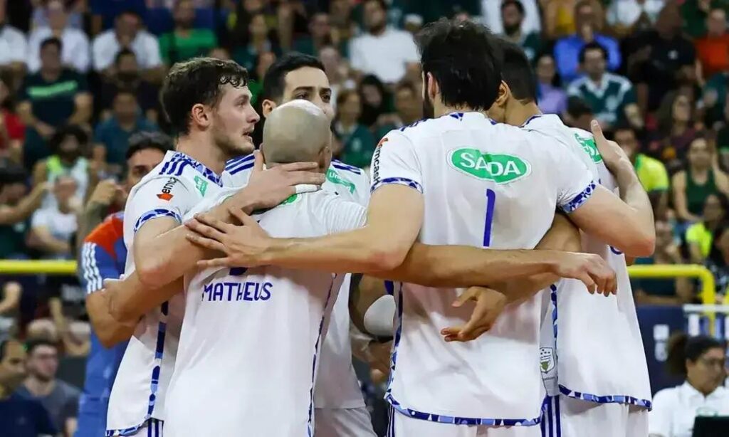 Ponteiro do Sada Cruzeiro analisa 'maratona' fora de casa após vitória