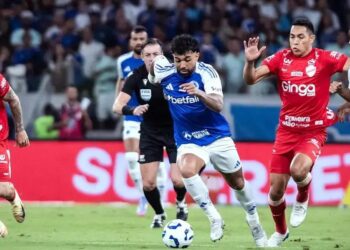 Cruzeiro conquista vitória e lucro acima de R$ 600 mil contra o Vila Nova