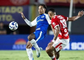 Cruzeiro derrota Vila Nova novamente e avança na Copa do Brasil