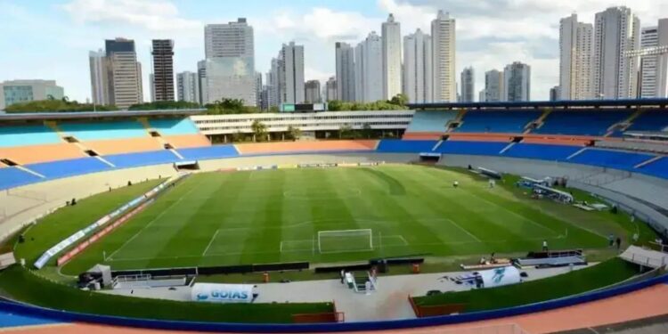 Cruzeiro retorna ao Serra Dourada após 6 anos; conheça o retrospecto do time