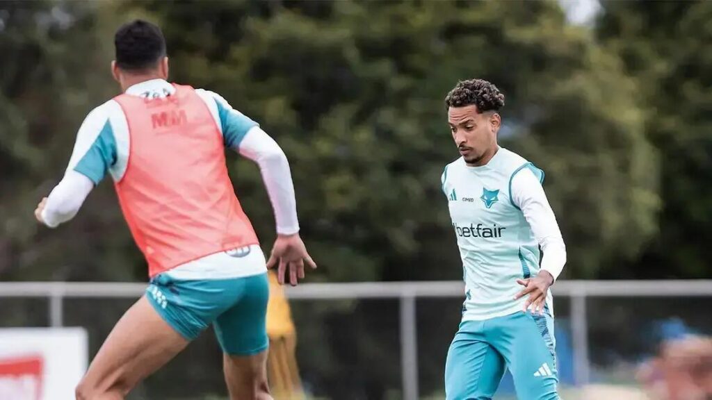 Cruzeiro se destaca com vitória na Sul-Americana e se prepara para clássico