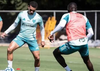 Cruzeiro se prepara para duelo contra Fortaleza e novidades no elenco