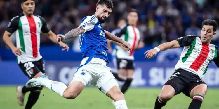 Cruzeiro vence o Palestino e mantém invencibilidade em 6 jogos
