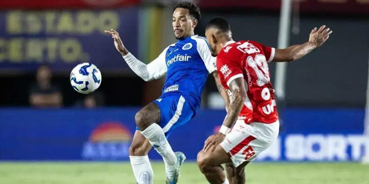 Cruzeiro vence Vila Nova e avança às oitavas da Copa do Brasil