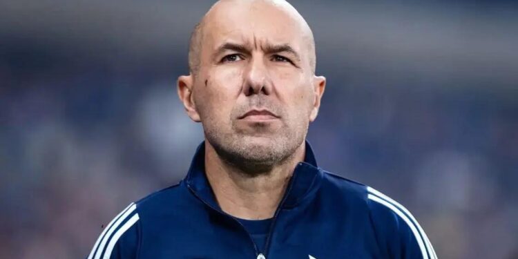 Vila Nova e Cruzeiro definem escalações para a Copa do Brasil; saiba tudo