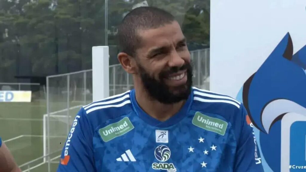 Wallace destaca paixão da torcida do Sada Cruzeiro na Superliga